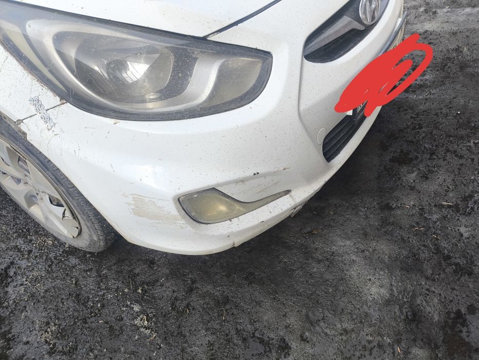 Бампер передний б/у хюндай акцент