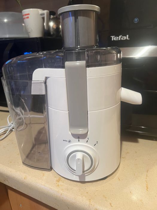 Сокоизстисквачка за плодове и зеленчуци Tefal Frutelia+