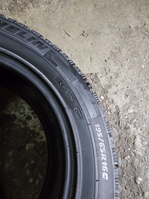 2 anvelope iarna 195 65 16C Michelin Agilis