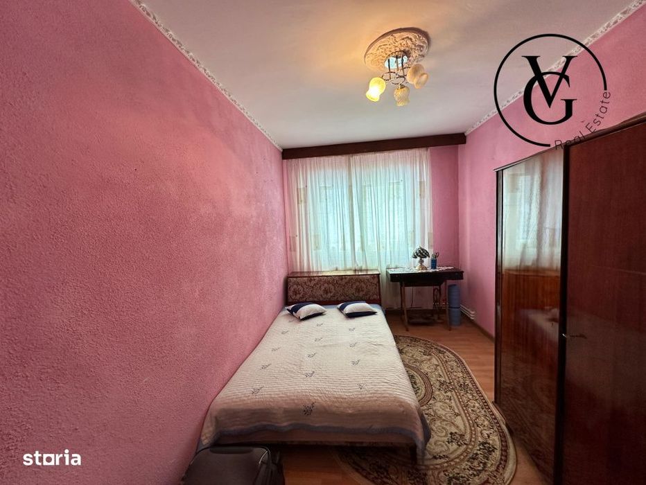 Apartament decomandat cu 4 camere - Navodari
