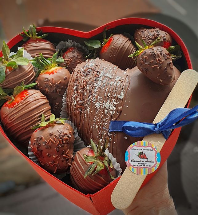 Căpșuni în Ciocolată belgiană /ciocolata dubai