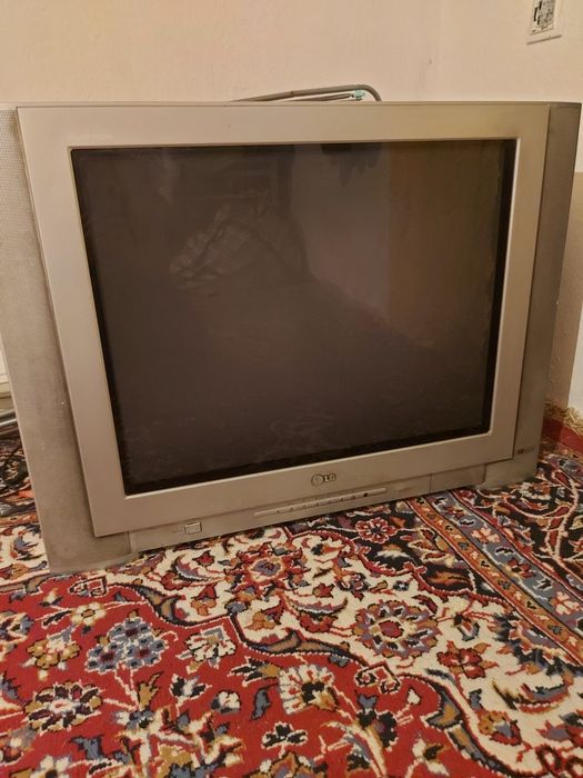 Телевизор телевизор