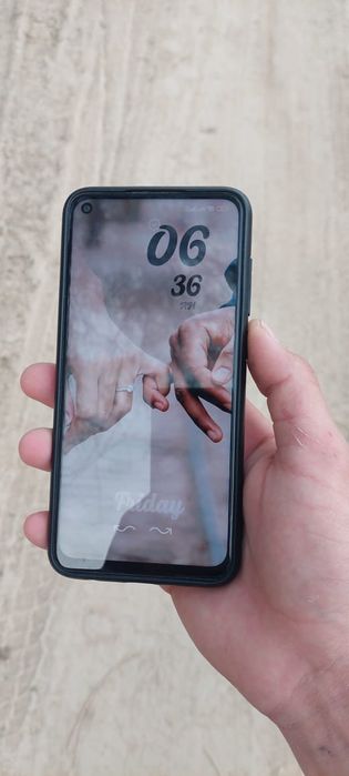 Продам телефон редми