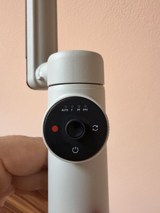 Insta 360 Flow стабелизатор
