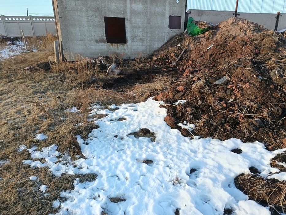 Продам стеновые плиты сторожевой домик