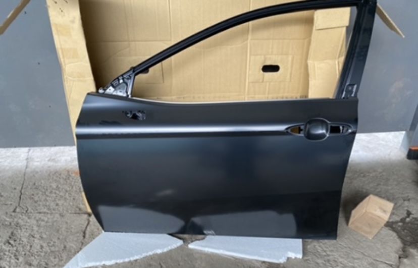 Крылья на Тойота Камри 70/75