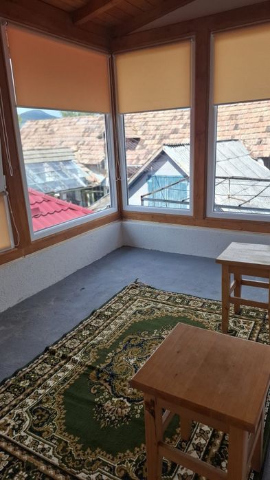 Apartament la Casa de închiriat spatios aprox.100mp
