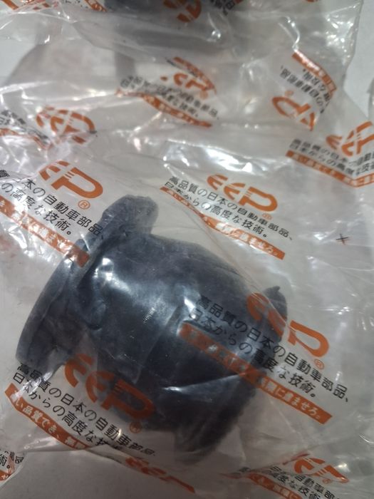 Запчасти по ходовой.