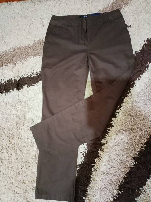 Pantaloni casual femei noi