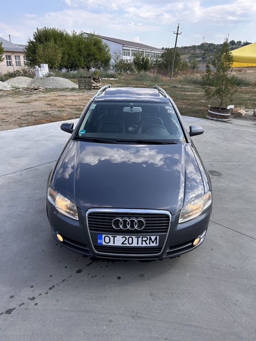 Vând audi A4 B7 2.5 V6