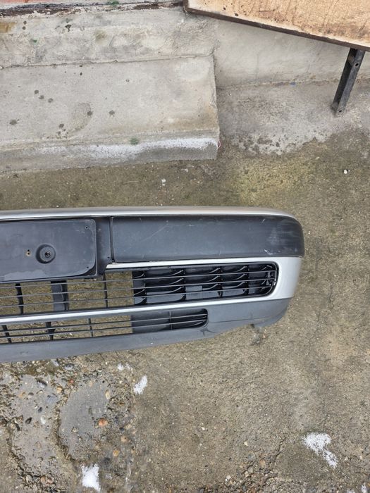 Передний бампер Ауди 100 С4 кузов.Оригинал.