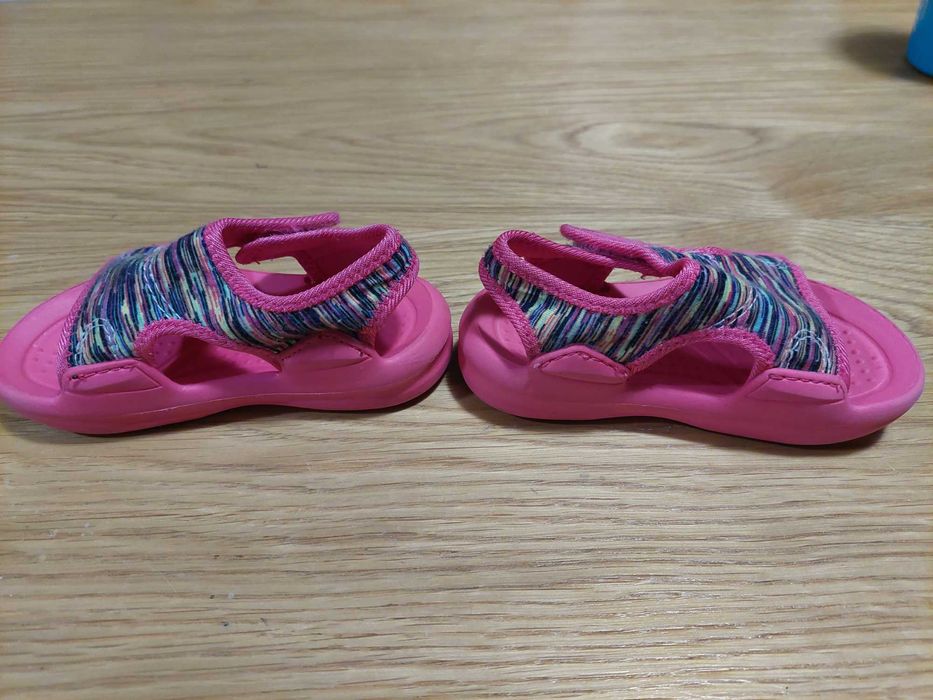 Бебешки сандали за момиче - номер 21/22