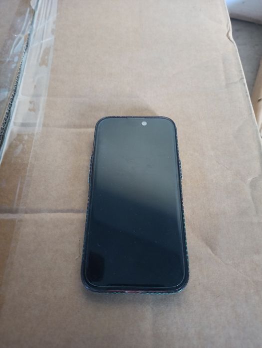 Продам срочно Apple Iphone 15