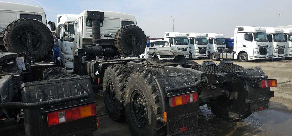 KAMAZ Тягач 44108 6х6 лизинг хам берилади