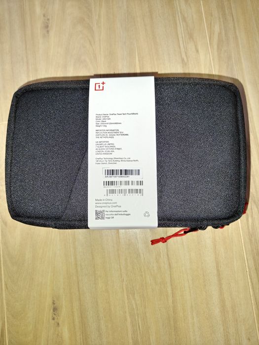 OnePlus travel pouch