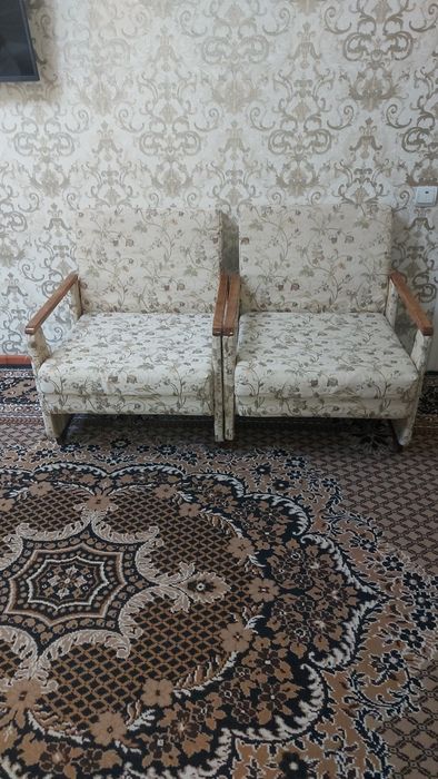 Диван и два кресла раскладные