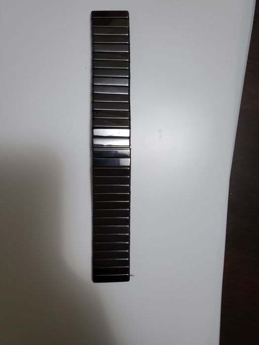 Sandale barbati număr 40 ,și bratara ceramica de 20.