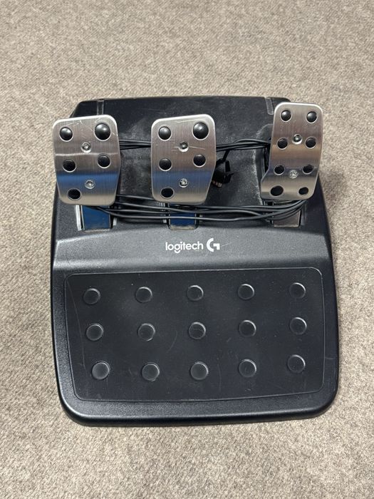 Logitech g920 в отлично състояние