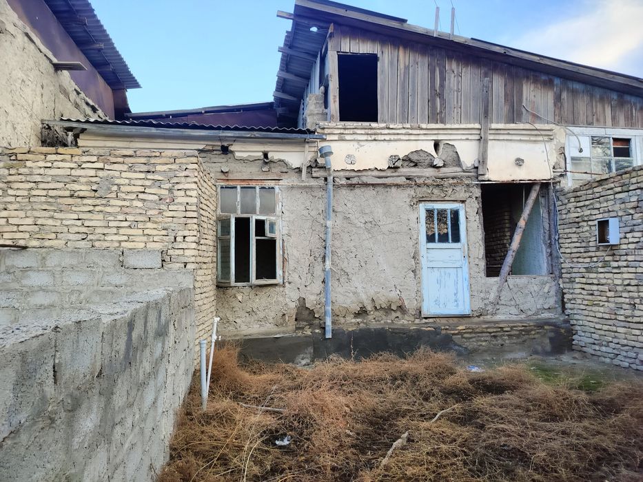 Эски шахарда ховли сотилади