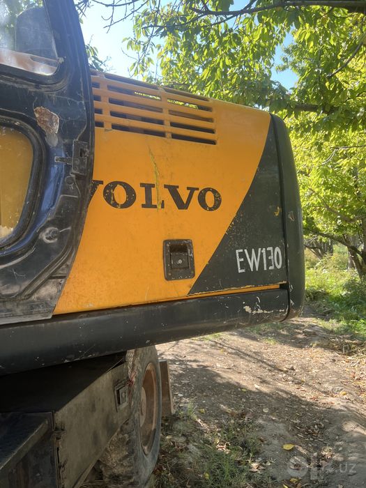 Volvo 130 ekskovatr