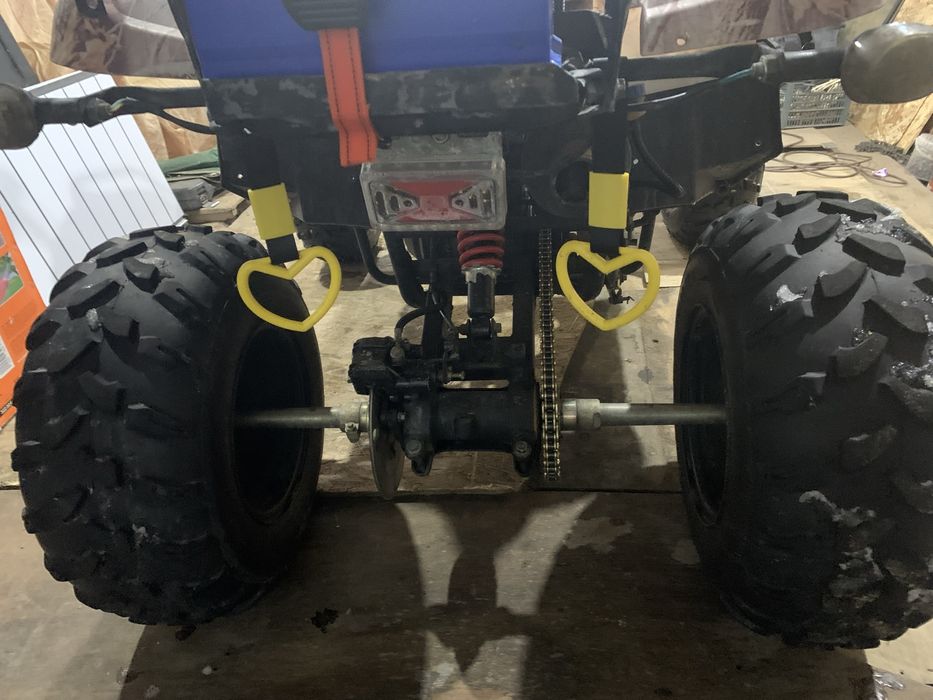 Продам квадроцикол