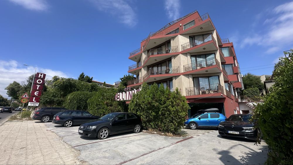 Нощувки с панорамна морска гледка