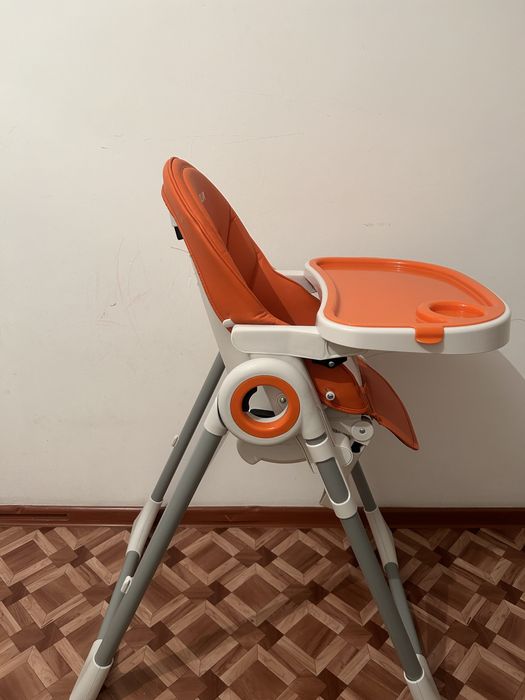 Продам детский стол