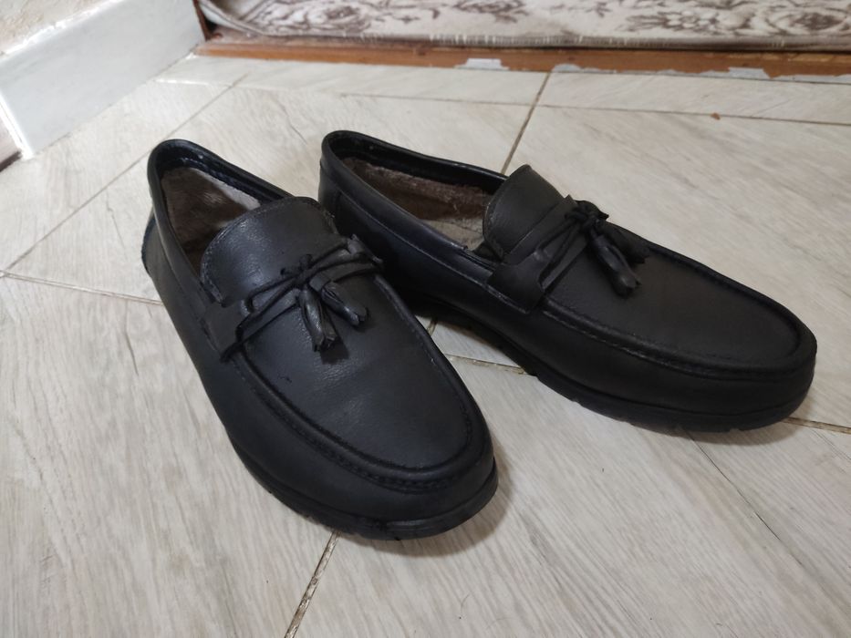 Продам мужскую обувь