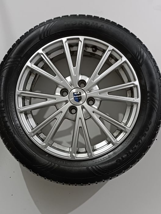 Продам диски с резиной