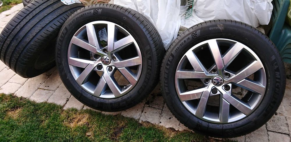 jante roti VW Touareg R19  8,5J x 19H2 ET59