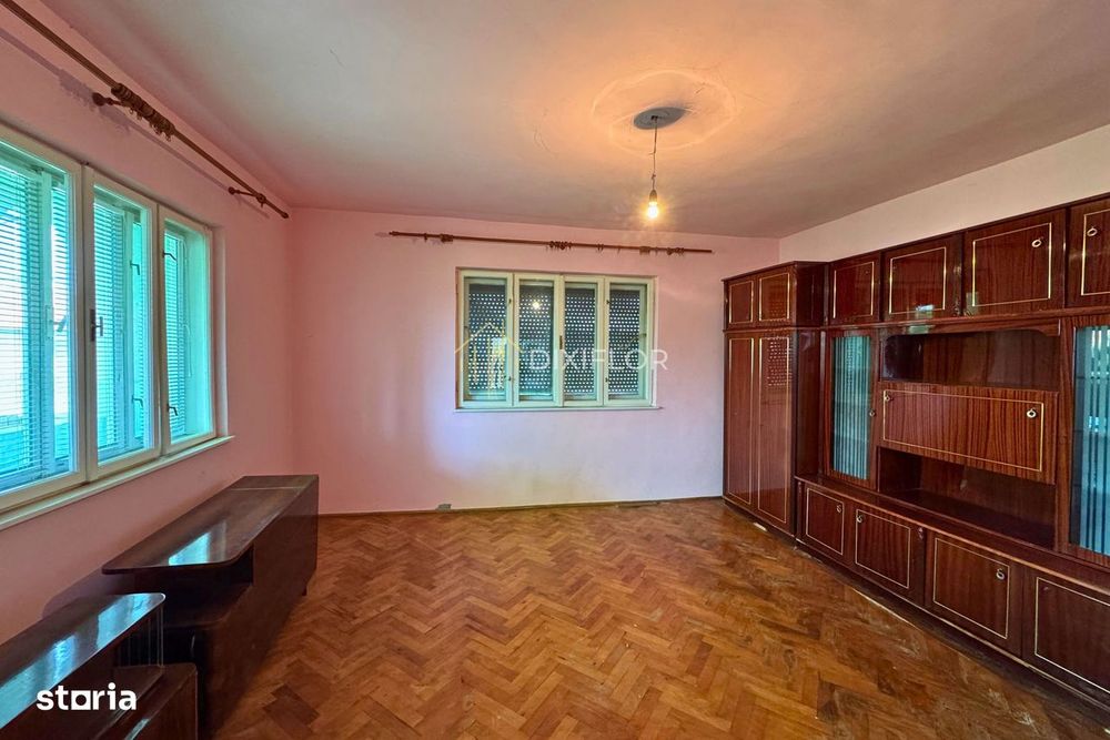 Casă cu 3 camere și teren generos | Vălenii de Mureș | 75.000 €