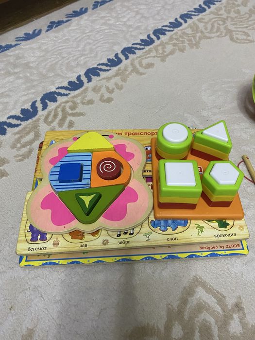 Развивающие игрушки