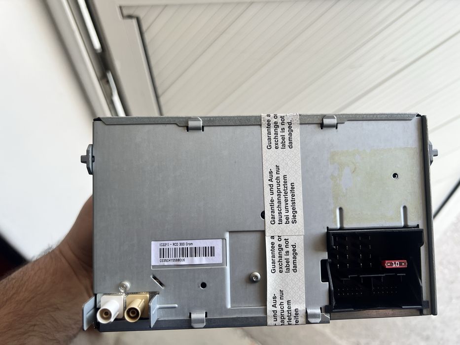 Мултимедия за vw touran 2006