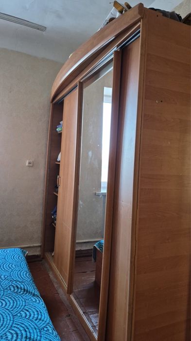 Продаётся спальный гарнитур