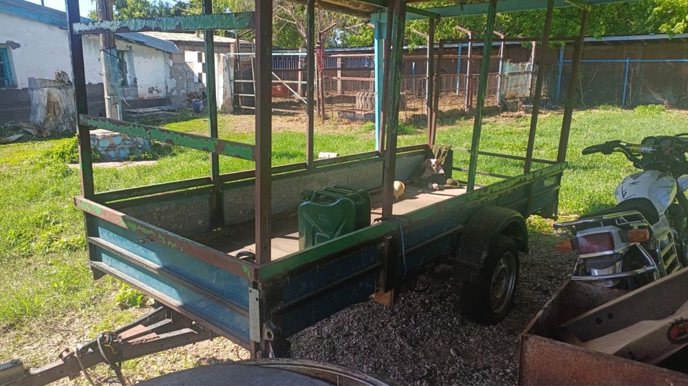 Продам прицеп для снегохода