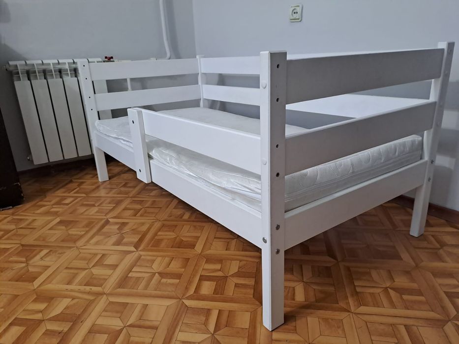 Продам детскую кровать