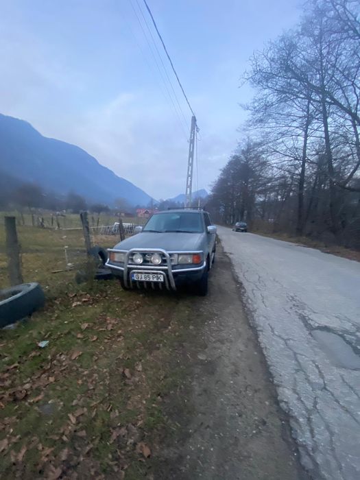 Mazda b 2500 4x4 cu reductor 3800 euro