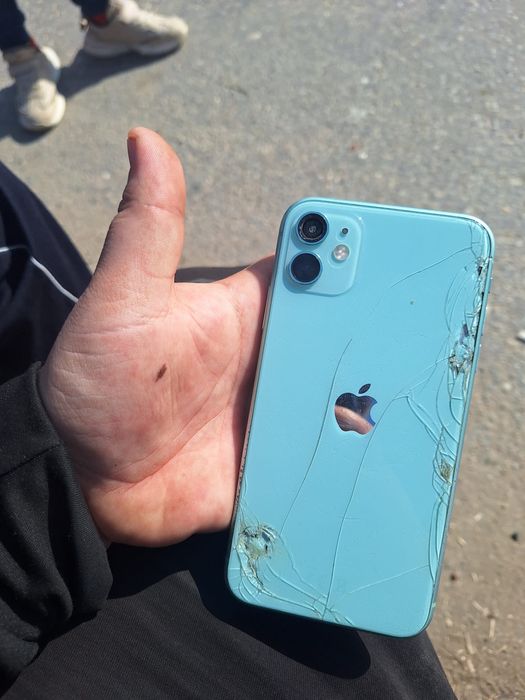 Iphone 11, 256GB, 75% sanatate batereie