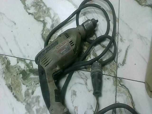 Crown    дрель  883930