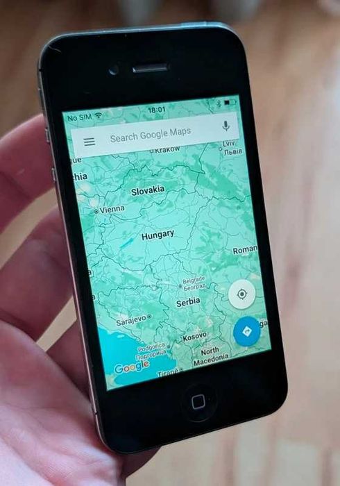 iPhone 4s – Alb/Negru – De Colecție – Fără Cont iCloud