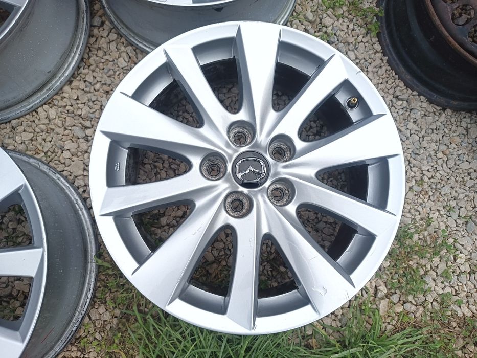 Мазда 17 цола, Mazda 6