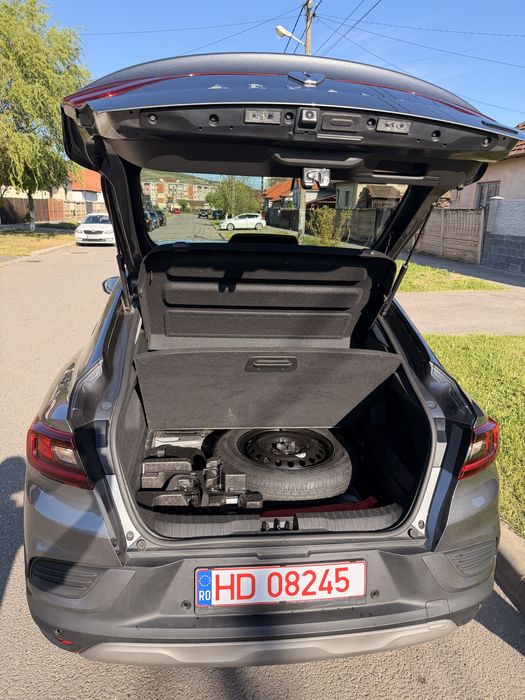 Renault Arkana E-Tech 2023 Hybrid 1.6i 143 CP Automata