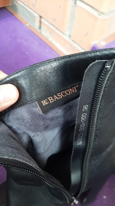 Продам кожаные осенние сапоги