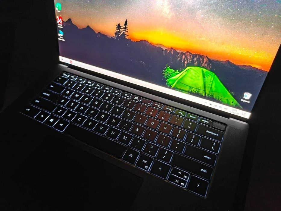 Ultrabook DELL XPS 15 9500  i7-10750H 6/12 5GHz, 16 GB RAM, 256 GB SSD