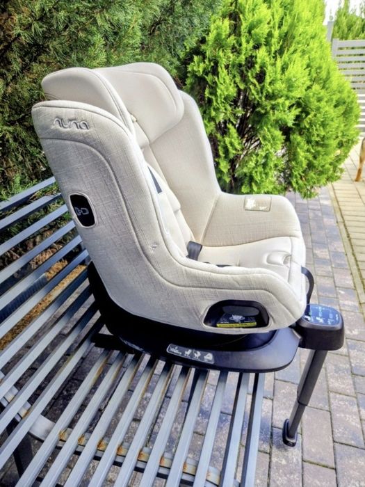 Scaun auto rotativ i-Size Nuna,  bază isofix si modul nou născut