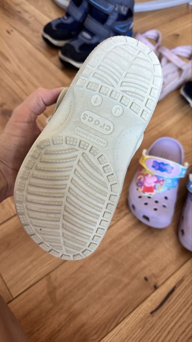 Прлдаю детские  CROCS оригинал