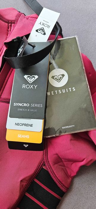Чисто нов неопрен Roxy 2/2 Syncro girl, размер 10, Sangria