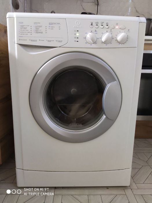 Продаётся Indezit 6кг