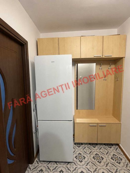 Inchiriez Garsoniera 30 de secunde metrou Favorit