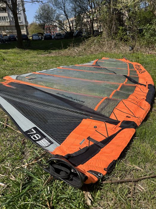Уиндсърф платно LoftSails 7.8 Switchblade